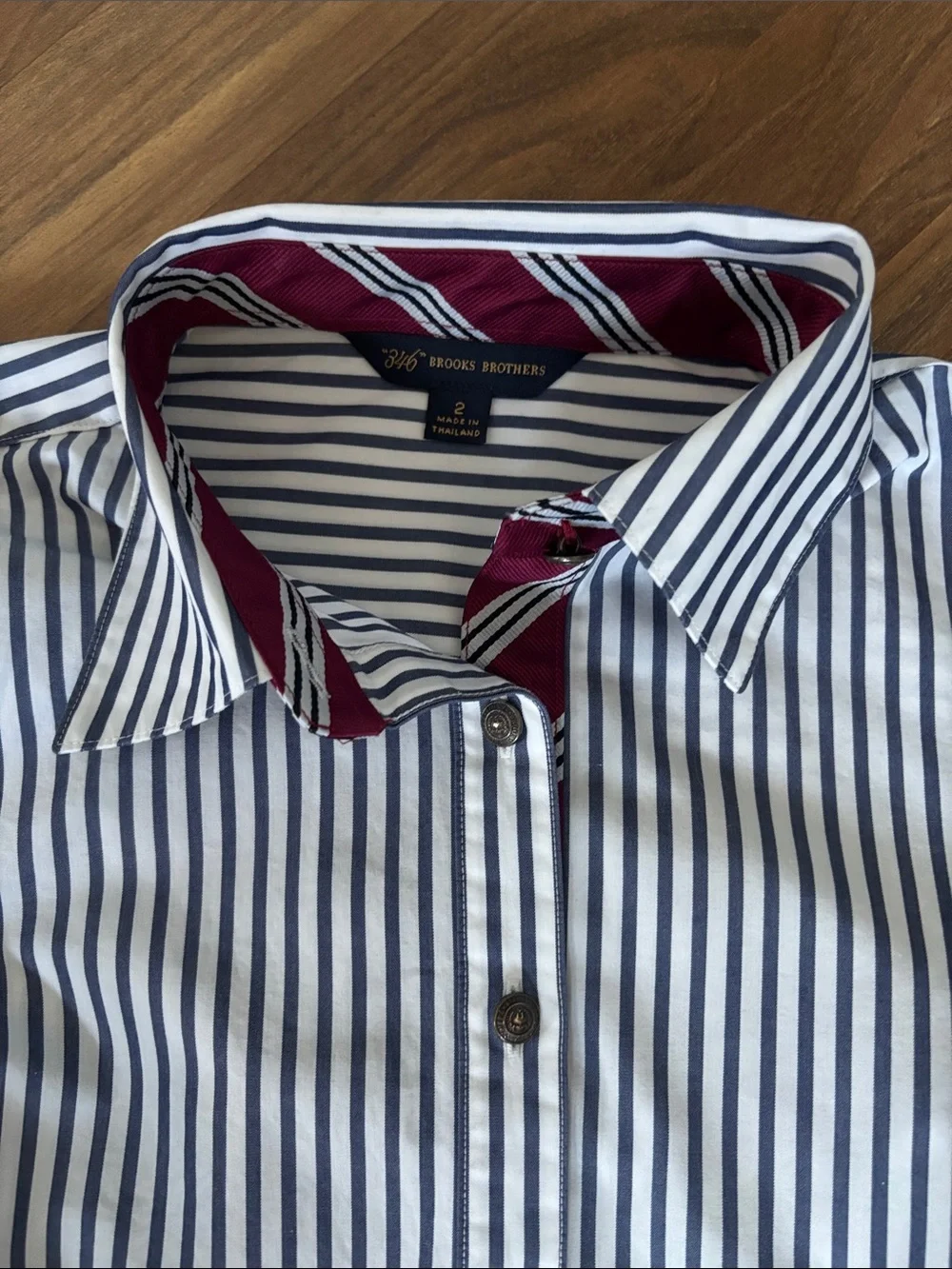 Brooks Brothers Striped Button Down Shirt with Contrast Rolled Cuffs Size 2 - Picture 4 of 8